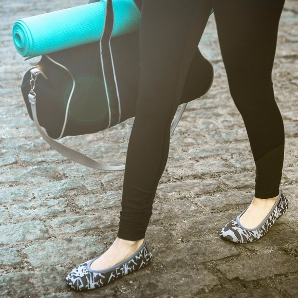 isotoner Shoes New Isotoner Paris Travel Ballerina Slippers Poshmark